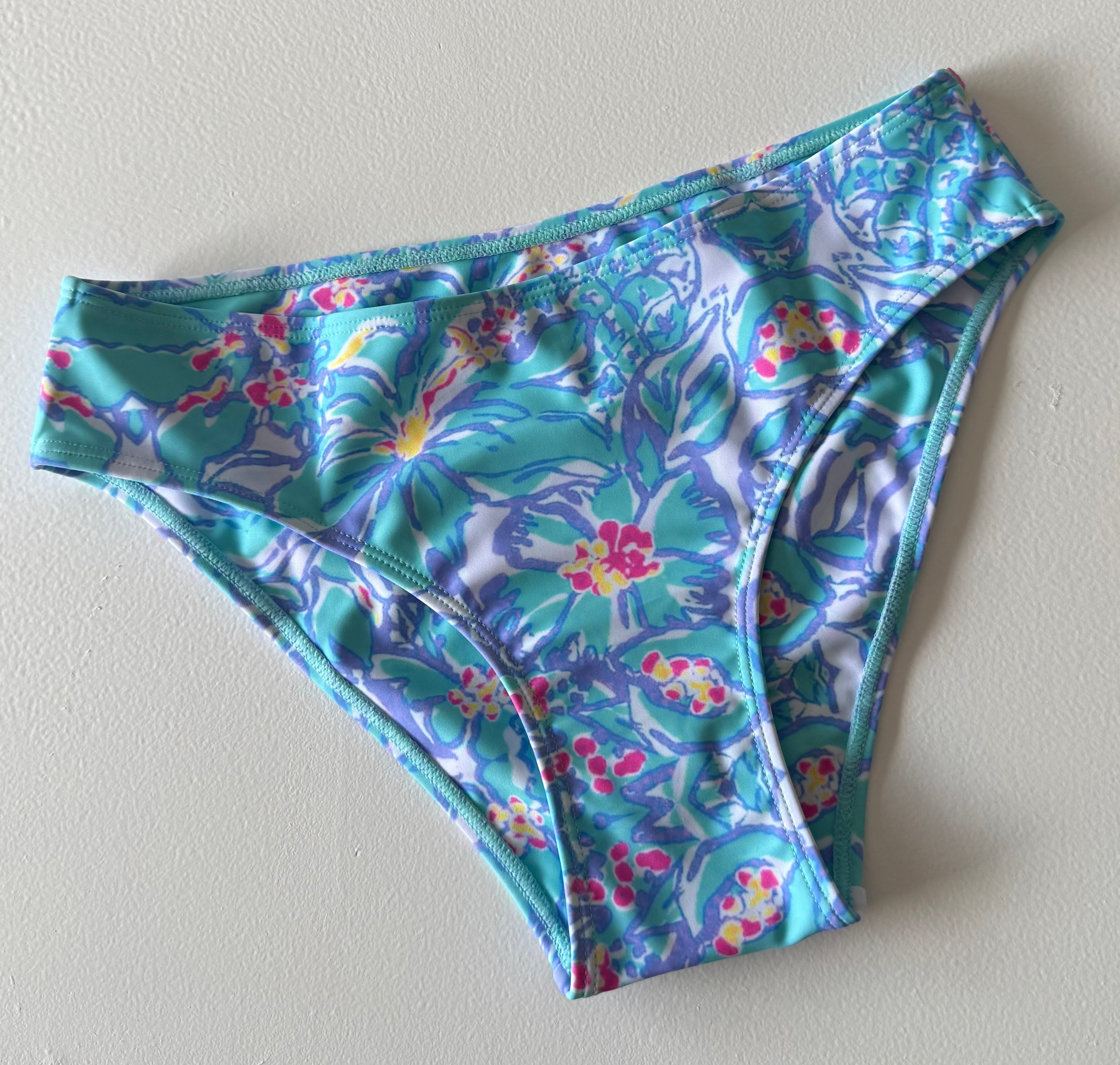 Hibiscus Haze Full Coverage Bottoms